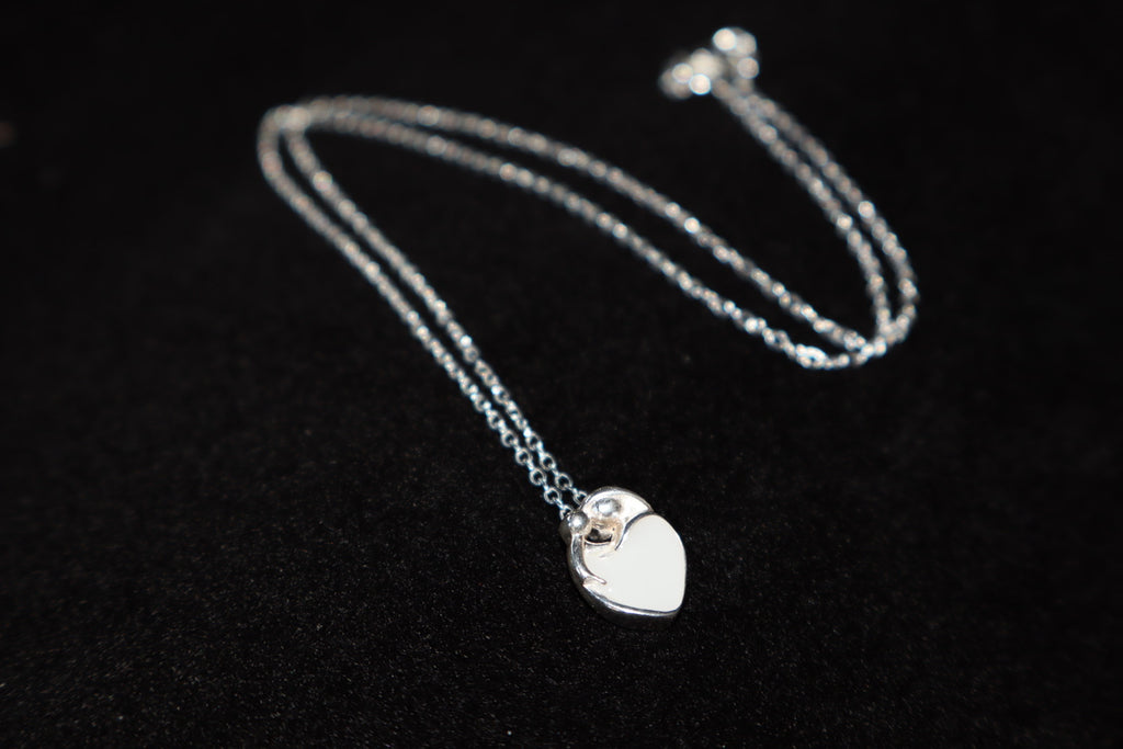 Mother-Child Pendant