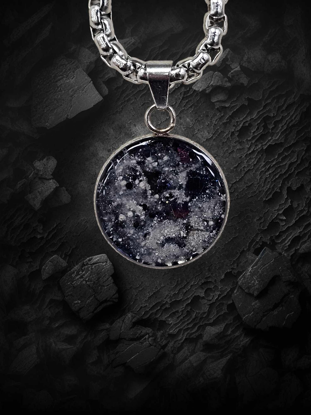 Round Stainless Steel Pendant