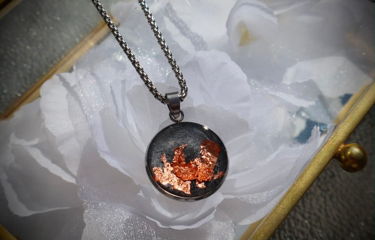 Round Stainless Steel Pendant